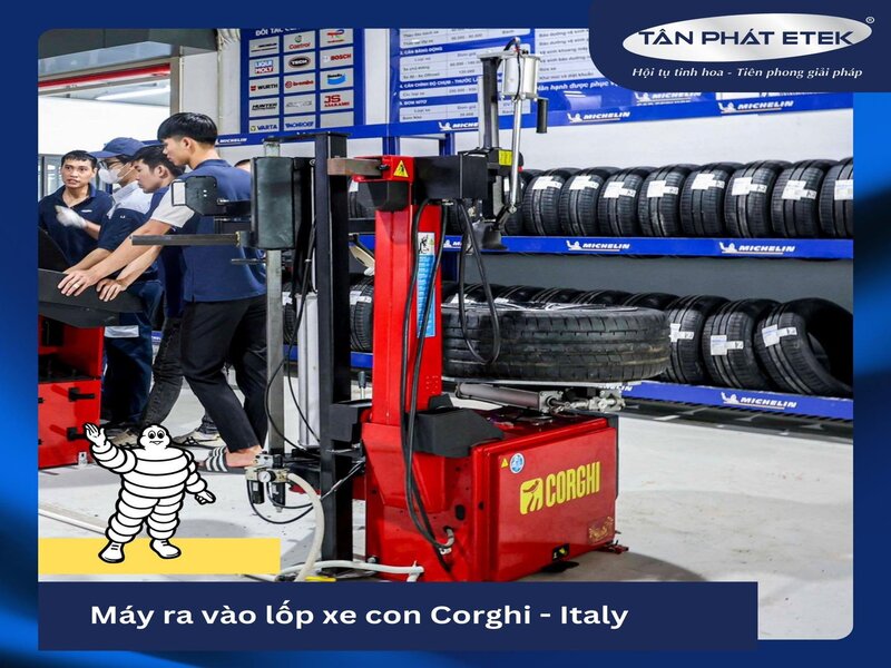 /cung-cap-may-ra-vao-lop-corghi